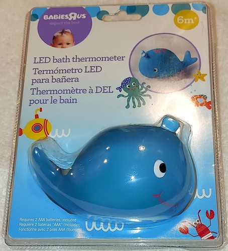 Babies led whale bath - r,